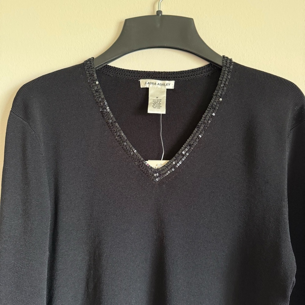 NWT Laura Ashley Black 3/4 Sleeve Beaded Neckline Trim Knit Top Blouse M - Picture 2 of 7